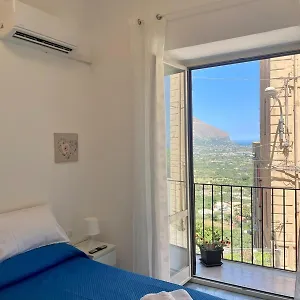 https://la-castellana-apartments.sicilyhotelsitaly.net