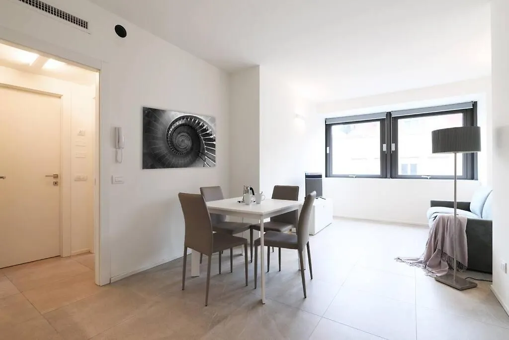Contempora Apartments - Rosellini 5A Milan Italy