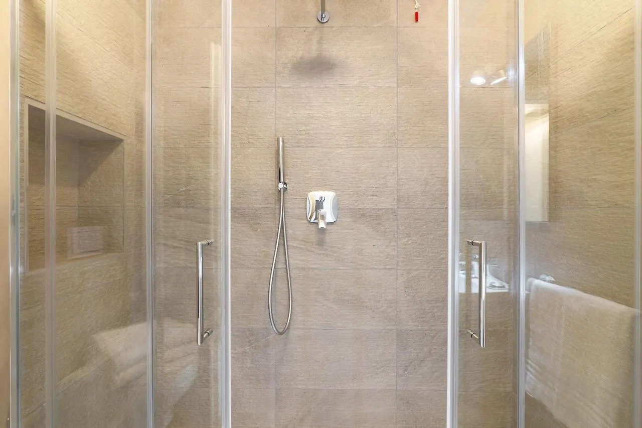 Contempora Apartments - Rosellini 5A Milan